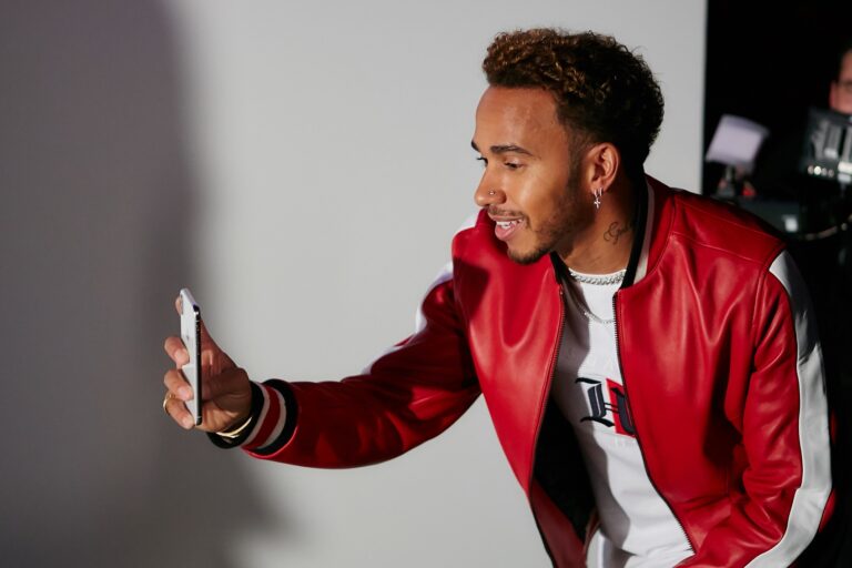Lewis Hamilton, tommy hilfiger, racingline, racingline.hu, racinglinehu