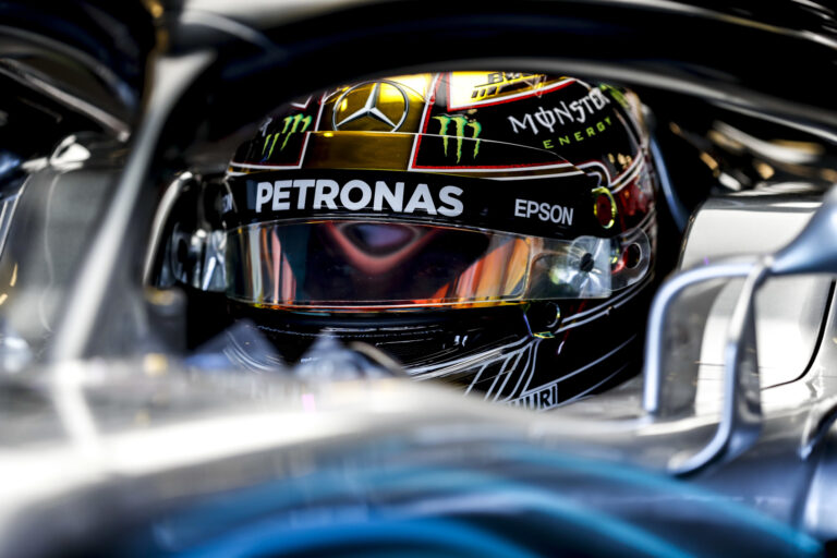 Lewis Hamilton racingline, racinglinehu, racingline.hu