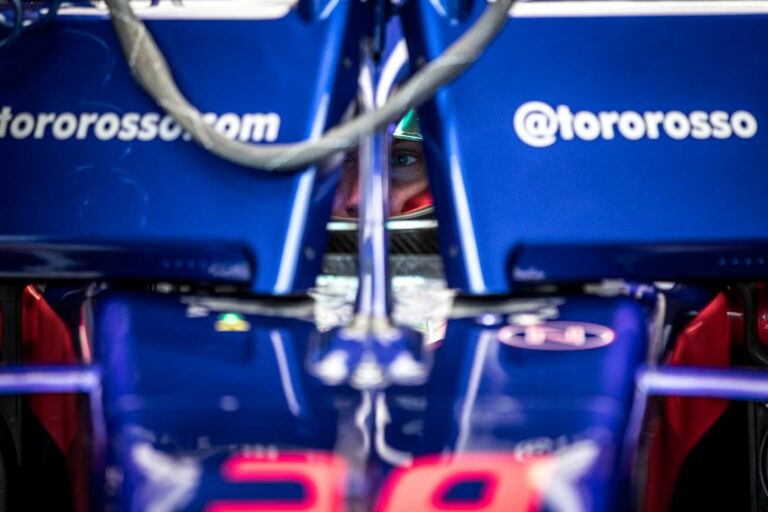 toro rosso, racingline, racinglinehu, racingline.hu