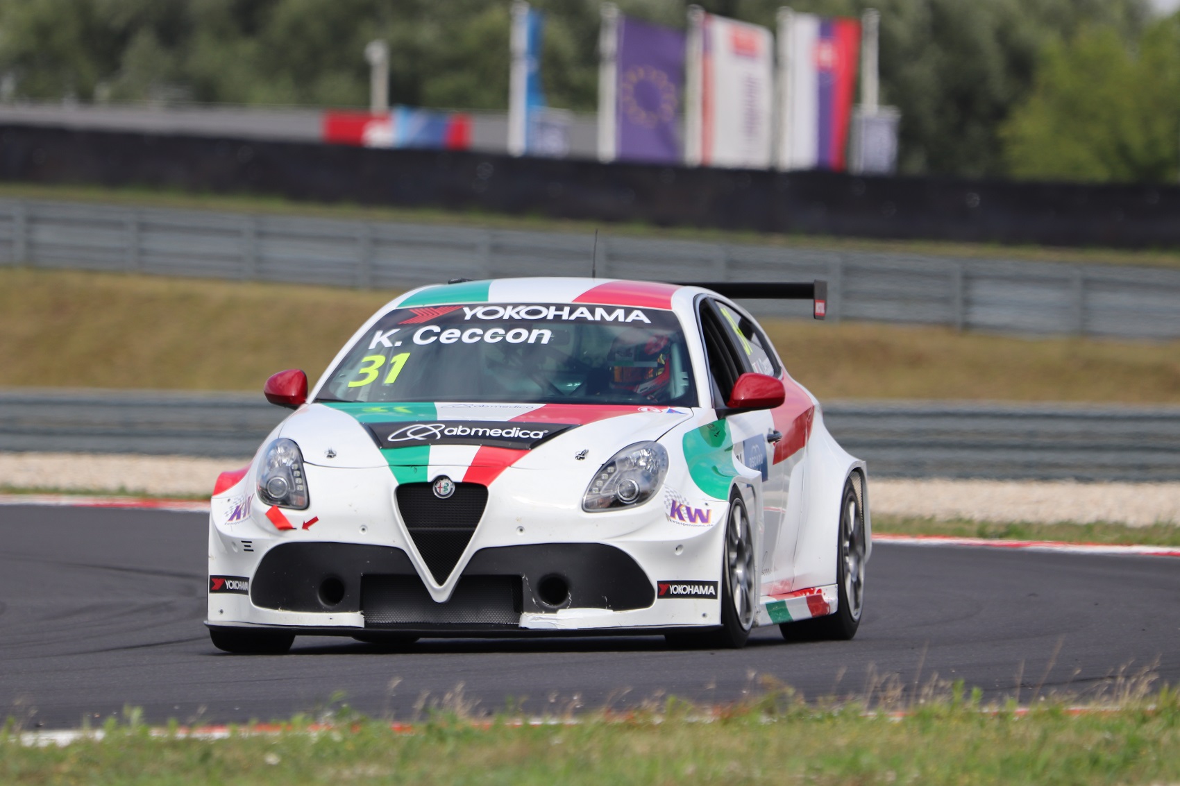 Kevin Ceccon marad a Team Mulsanne tagja!