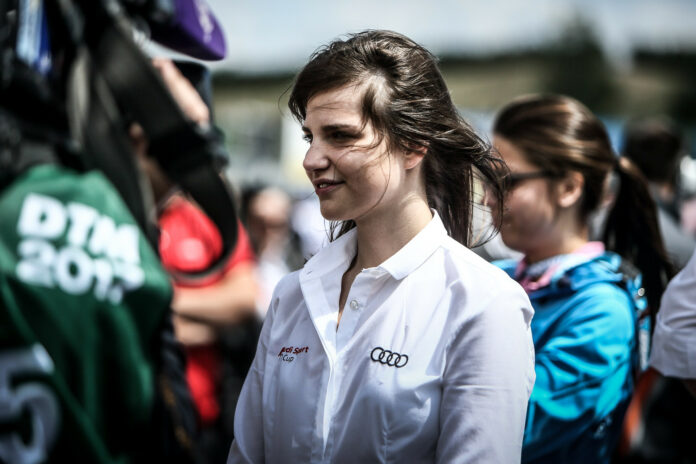 Keszthelyi Vivien, racingline.hu, racingline, racinglinehu