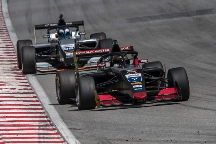 Keszthelyi Vivien racingline, racinglinehu. racingline.hu