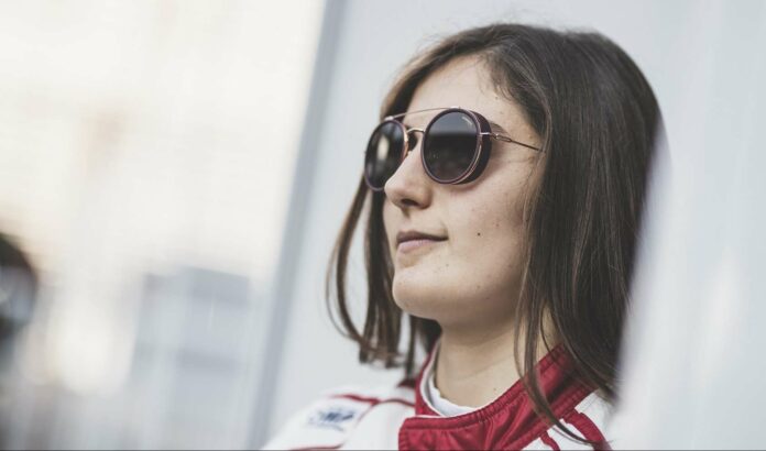 Tatiana Calderon, racingline, racinglinehu, racingline.hu