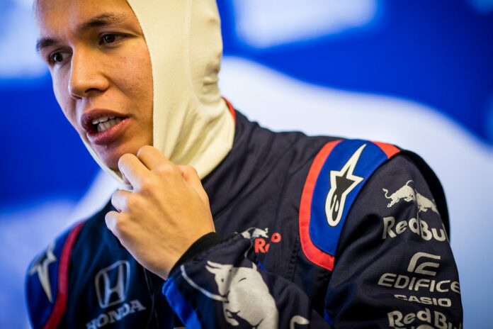 Albon, Racingline