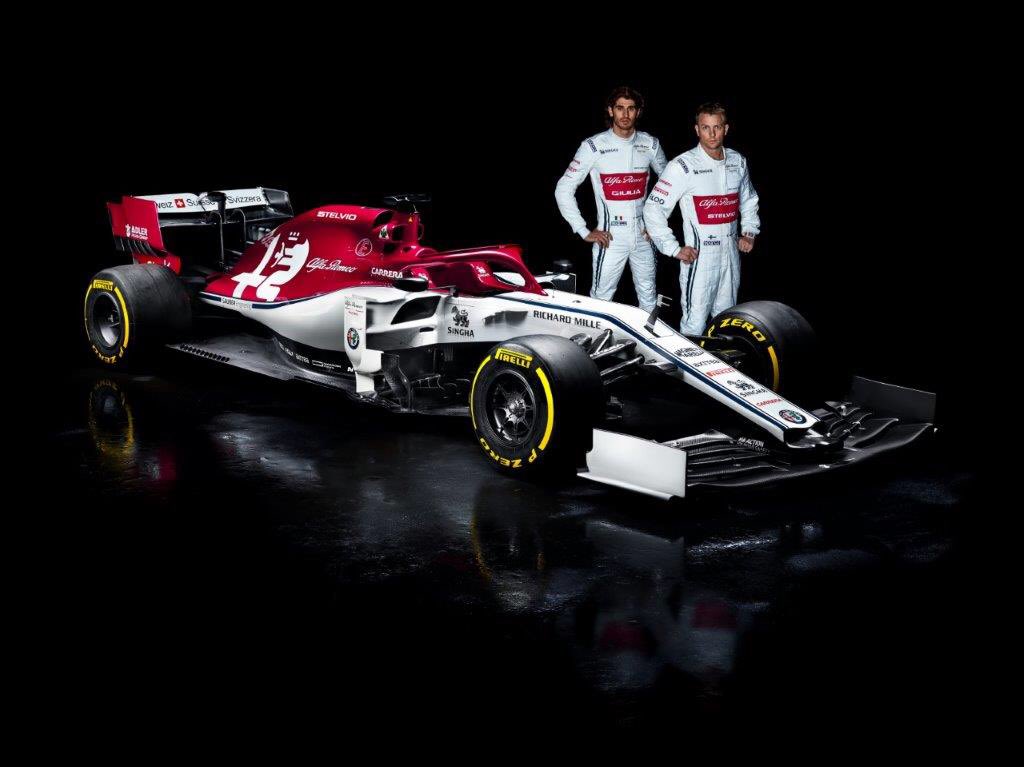 Végül megérkezett az Alfa Romeo Racing 2019-es autója is!