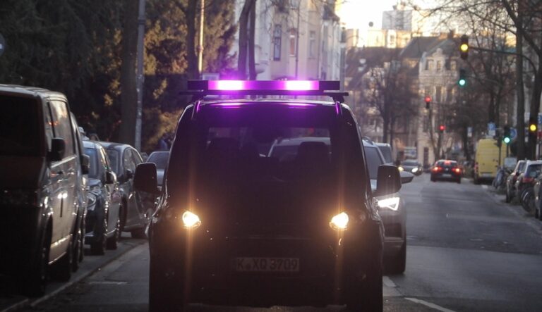 Ford önvezető autó racingline. racinglinehu, racingline.hu