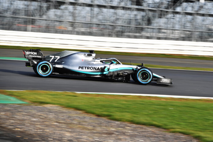Mercedes F1 W10 racingline. racinglinehu, racingline.hu