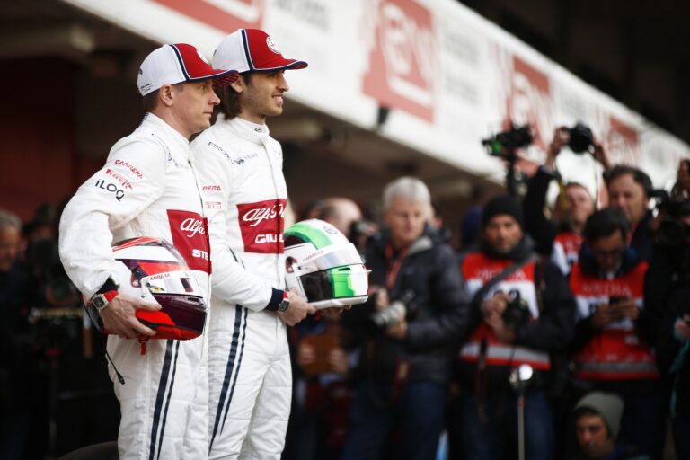 kimi räikkönen, antonio giovinazzi, racingline, racinglinehu, racingline.hu