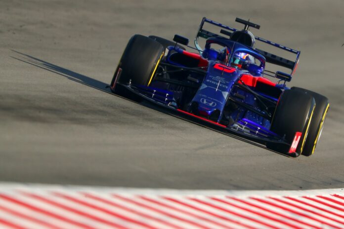 Alexander Albon racingline. racinglinehu, racingline.hu