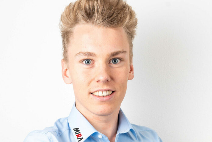 Luca Engstler, m1ra, racingline. racinglinehu, racingline.hu