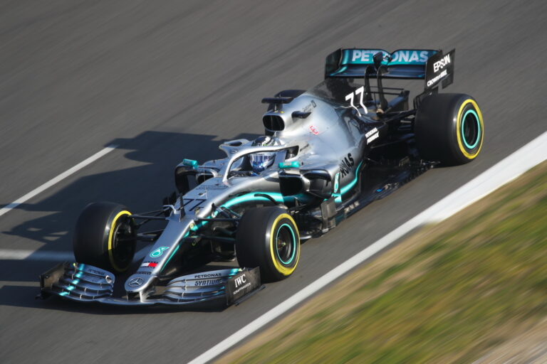Bottas Mercedes, racingline.hu