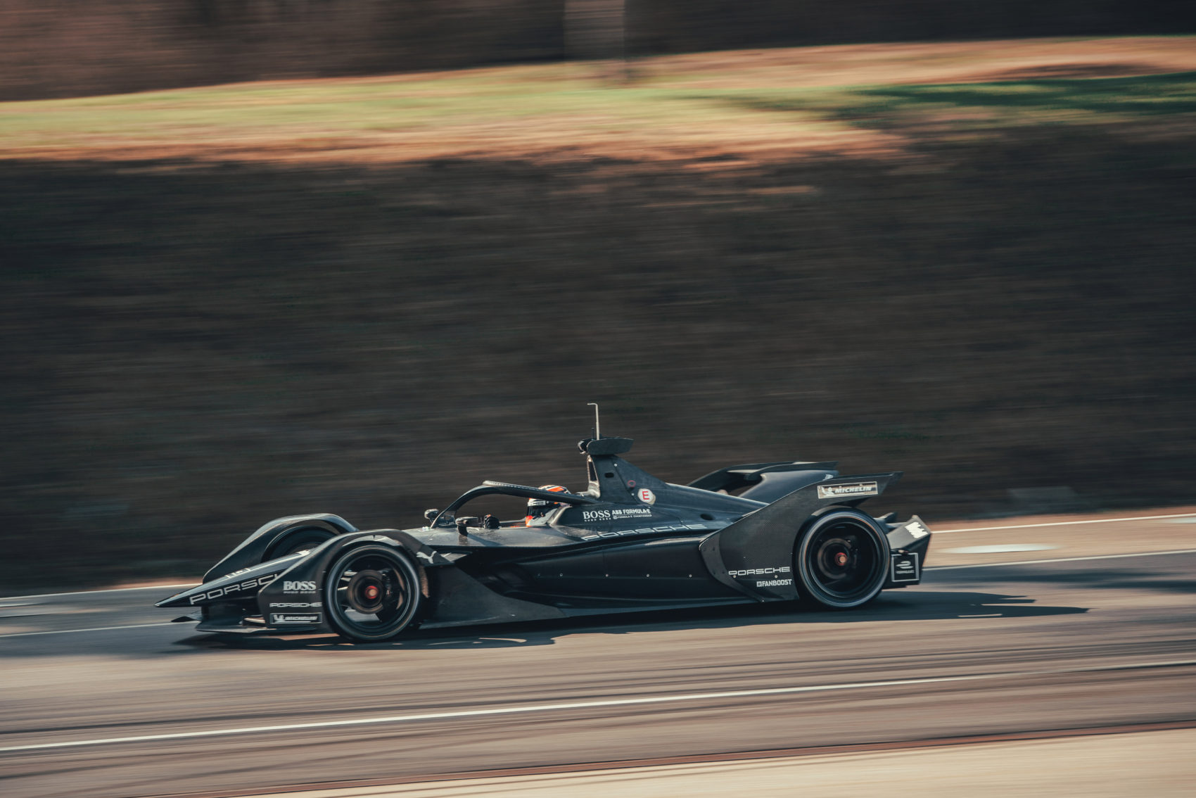 Porsche: Az alulméretezett csapatlétszám óriási kihívás lesz számunkra a Formula E-ben