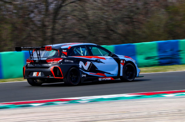 M1RA racingline, racinglinehu, racingline.hu