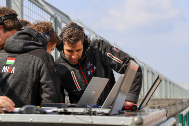 M1RA racingline, racinglinehu, racingline.hu