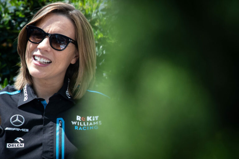 Claire Williams racingline, racingilnehu, racingline.hu