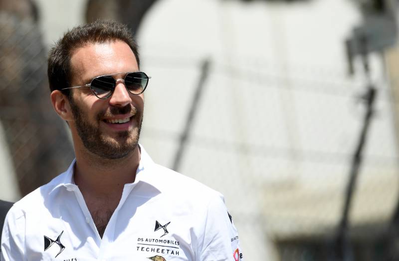 Vergne nyert Monacóban és élre állt a bajnokságban