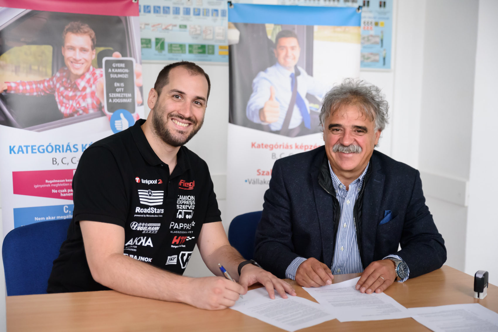 Tanulóvezető lett a kétszeres Európa-bajnok magyar kamionversenyzőből