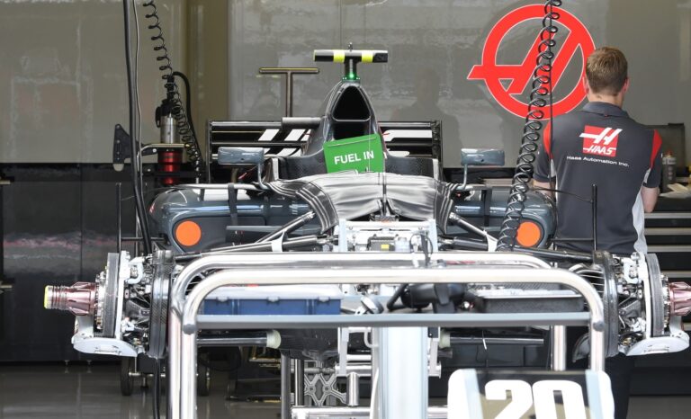 Fuel in, karbonsemleges, üzemanyagrendszer, üzemanyagracingline, racinglinehu, racingline.hu