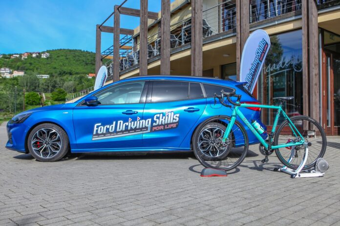Ford Drivign skills for life racingline, racinglinehu, racingline.hu