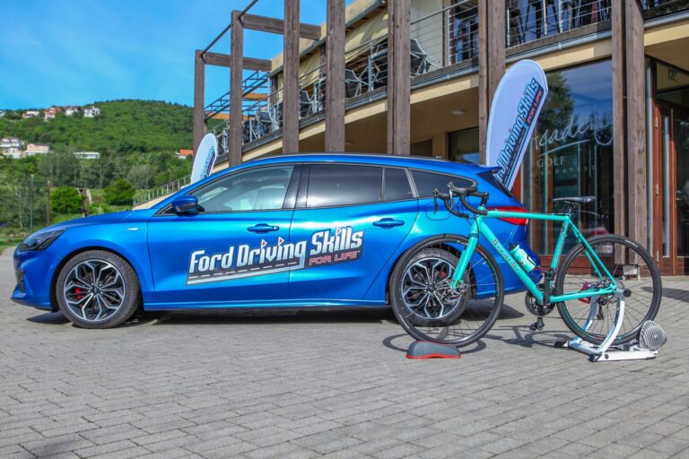 Ford Drivign skills for life racingline, racinglinehu, racingline.hu