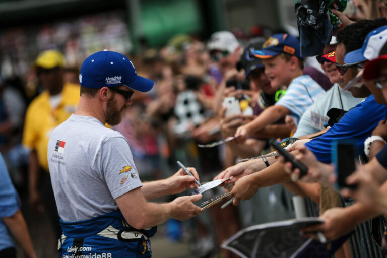 dale earnhardt jr., racingilnehu, racingline.hu
