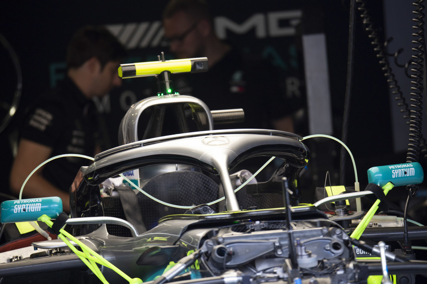 A Mercedes elismerte, az új motor kapcsán kisebb problémákba ütköztek