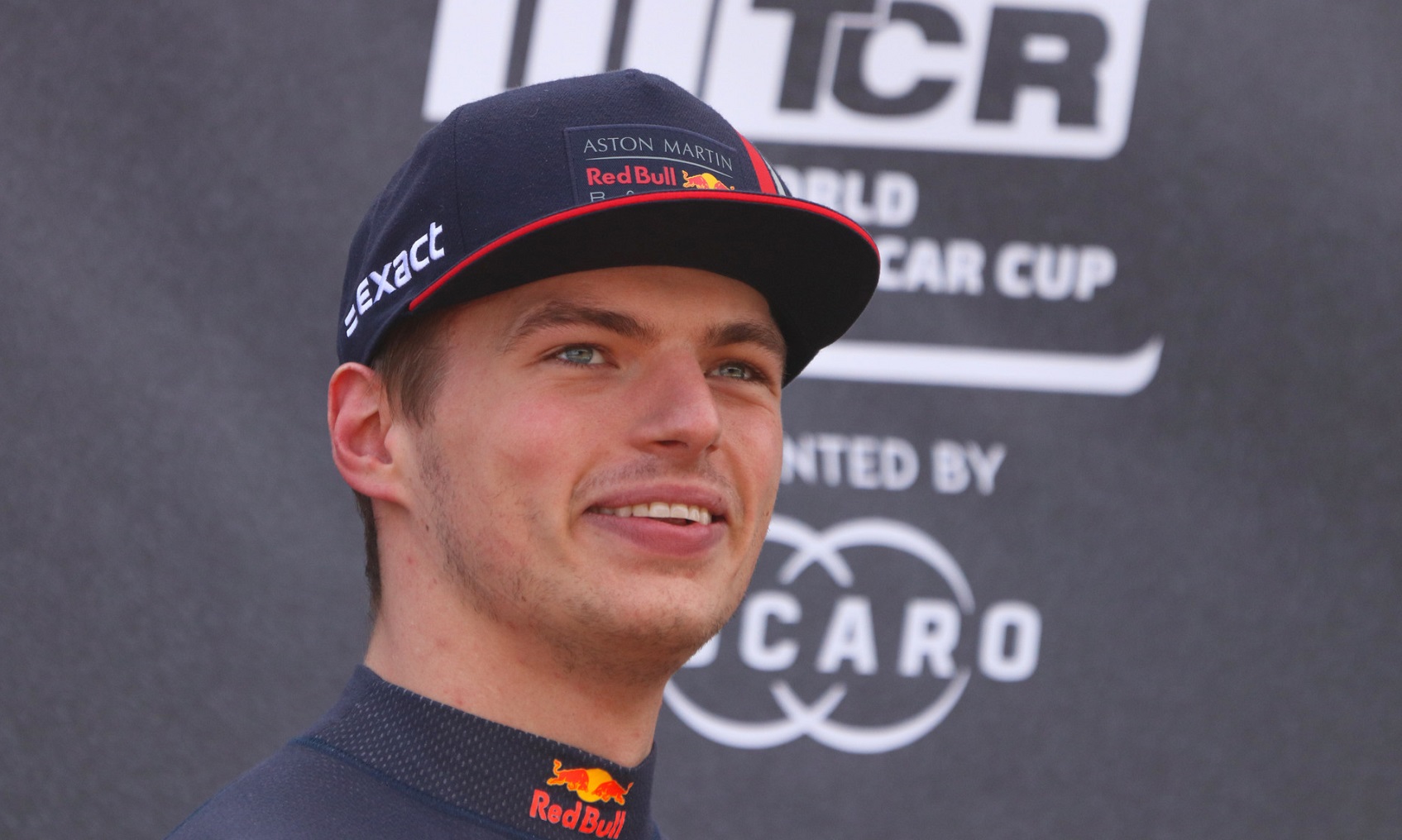 Verstappen lehet, hogy elgondolkodik a csapatváltáson
