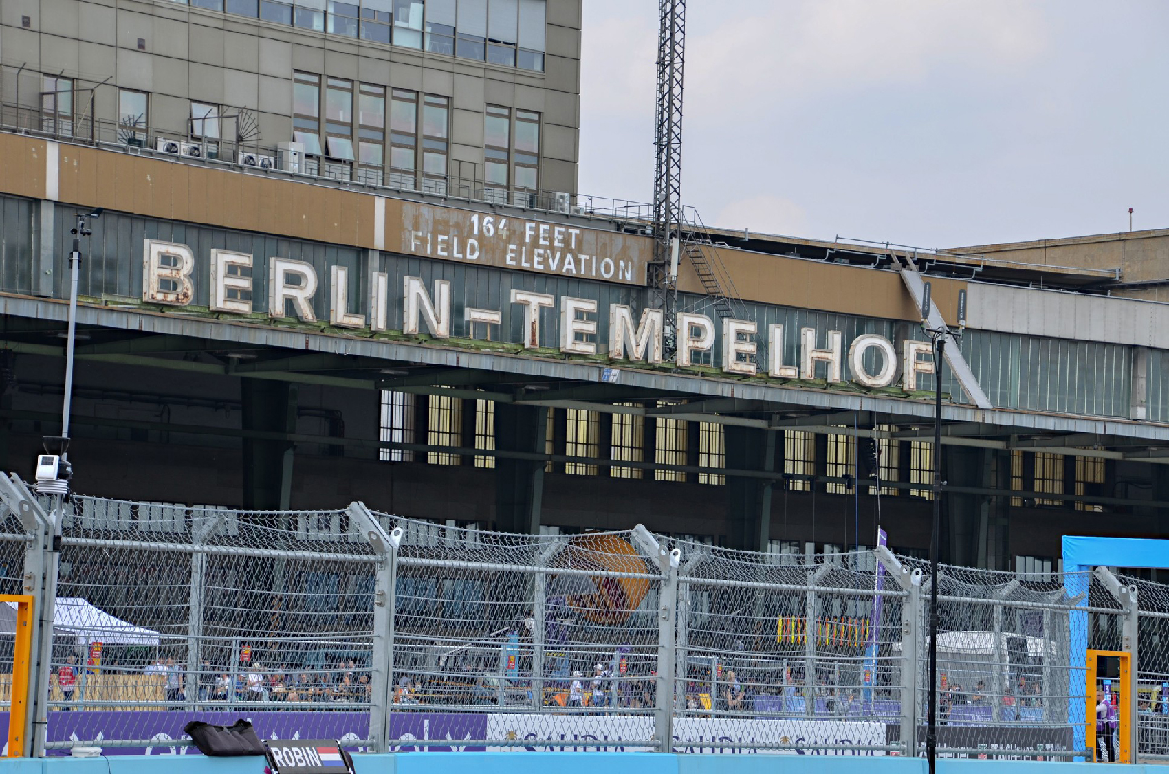 Tempelhof, avagy hat interjú és minden, ami elektromos!