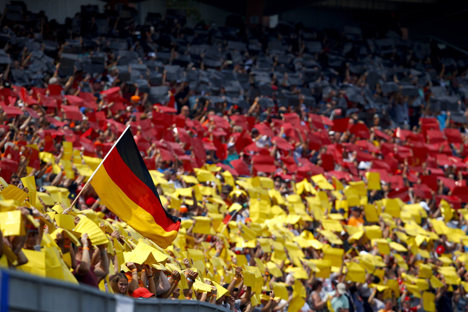 A német pályák nem mondanak le a Forma-1-ről