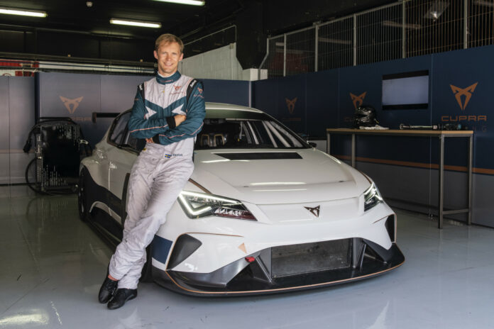 Mattias Ekström, Cupra, ETCR, racingline.hu