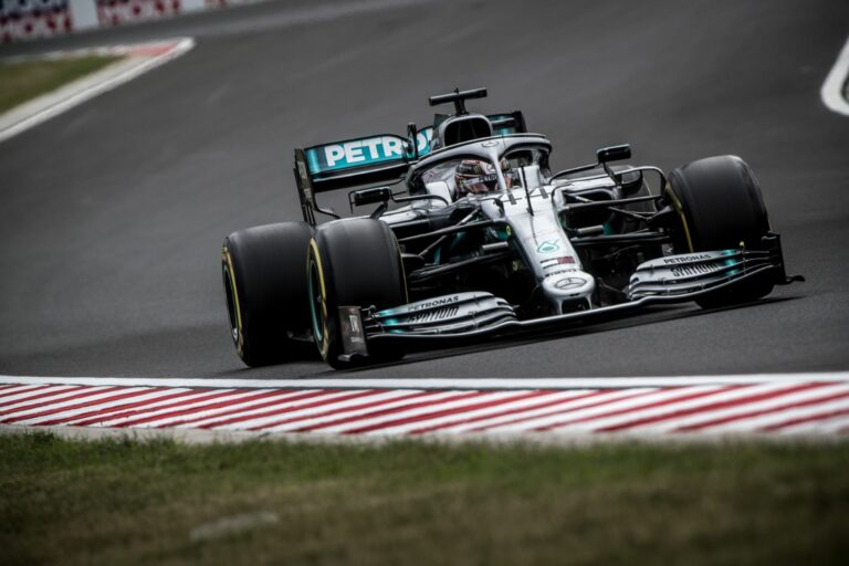 Hamilton, racingline