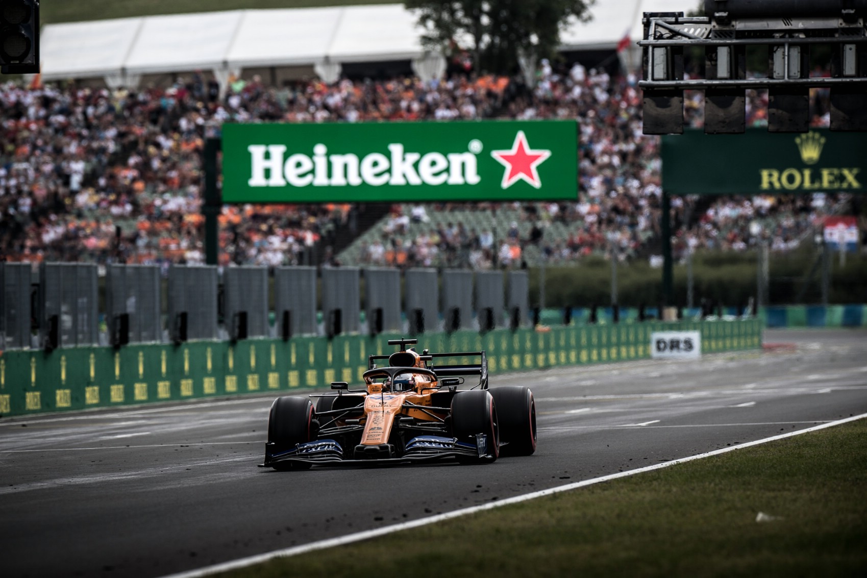 Sainz: Idén nem fogunk tudni kitörni a középmezőnyből