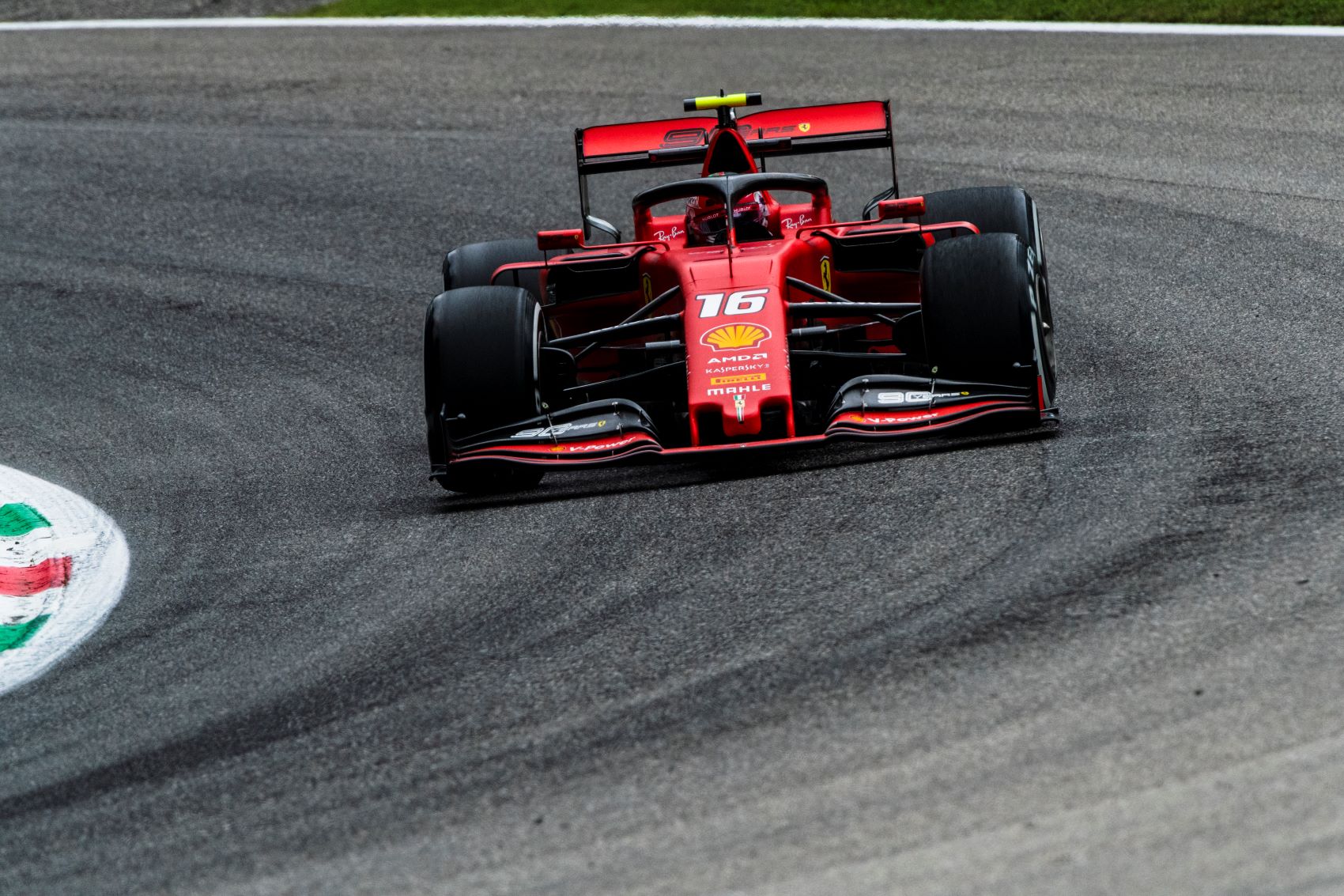 Charles Leclerc, Ferrari, racingline, racinglinehu, racingline.hu