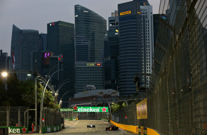 DRS, Szingapúr, Racingline