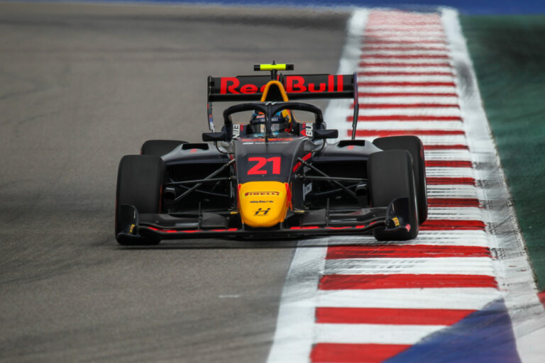 Jüri Vips, Red Bull Junior Team, racingline.hu