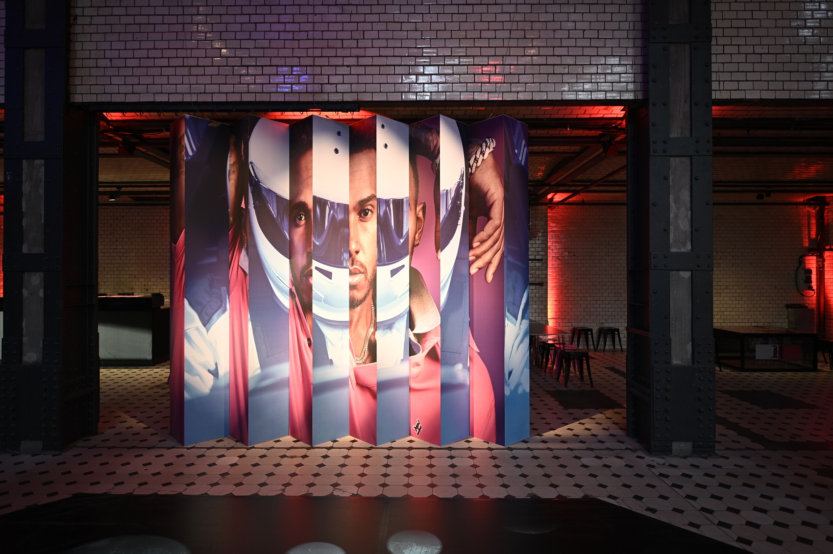 Hamilton: A divat segített abban, hogy a versenyzésben is nyitottabb legyek