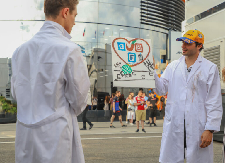 lando norris, carlos sainz, racingline.hu, Forma-1