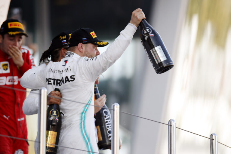 Valtteri Bottas leclerc dobogósok