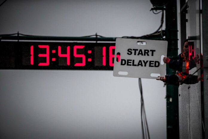 hungaroring, Formula Renault Eurocup start delayed