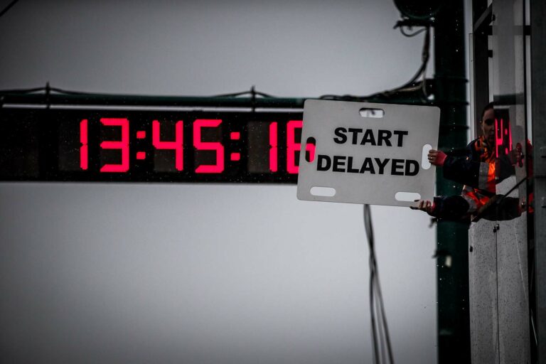 hungaroring, Formula Renault Eurocup start delayed