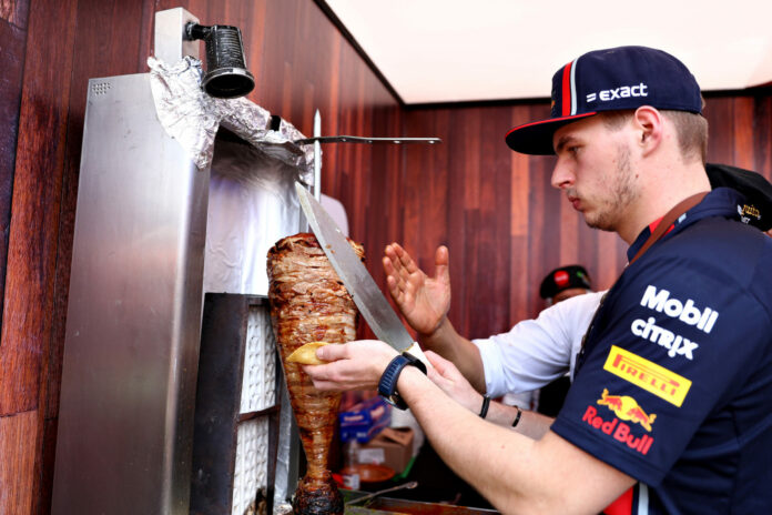 max verstappen, ételmérgezés, racingline.hu