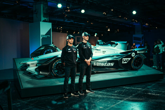 Vandoorne, De Vries, racingline.hu