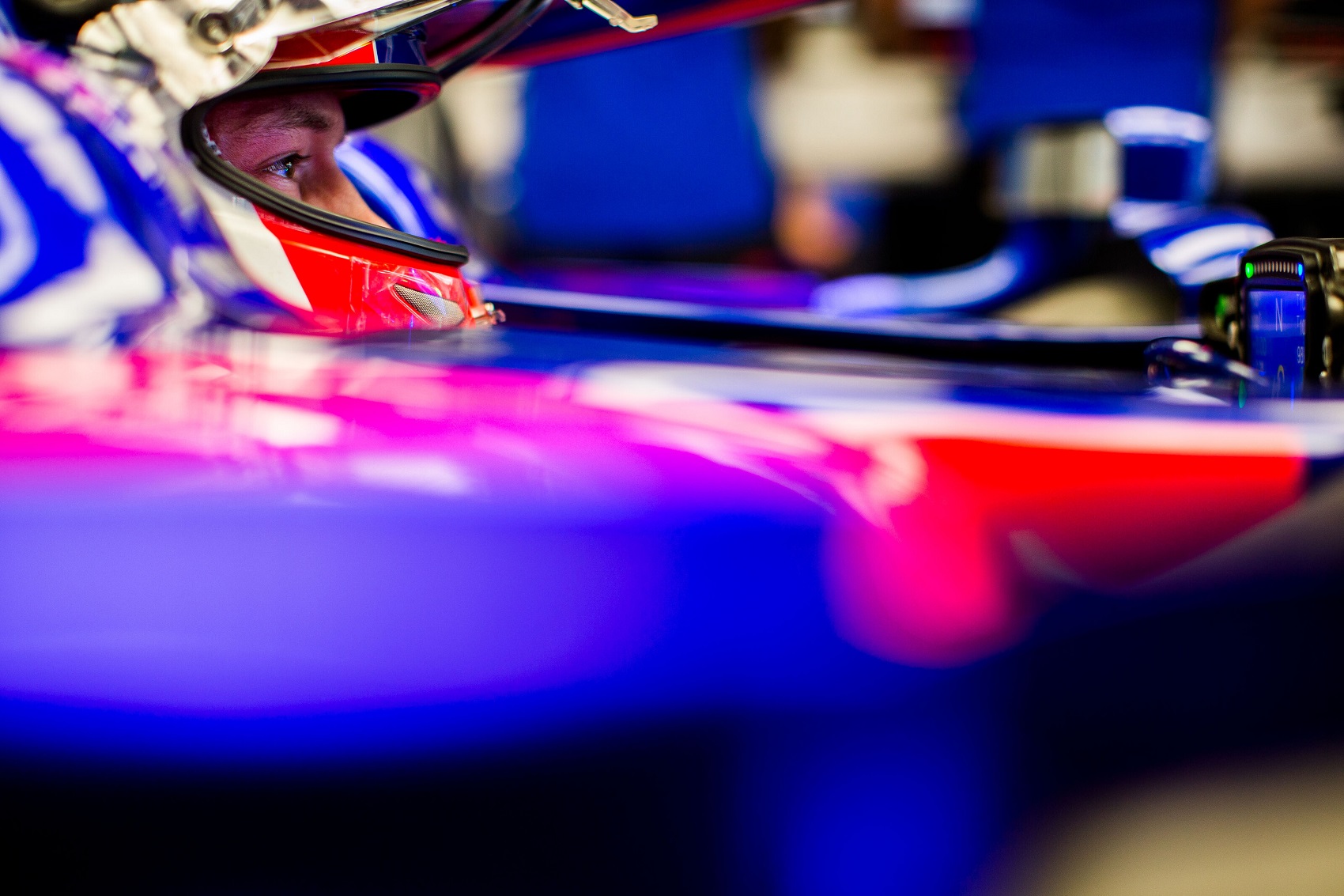 Kvyat kislányáról és kedveséről mesés fotók készültek