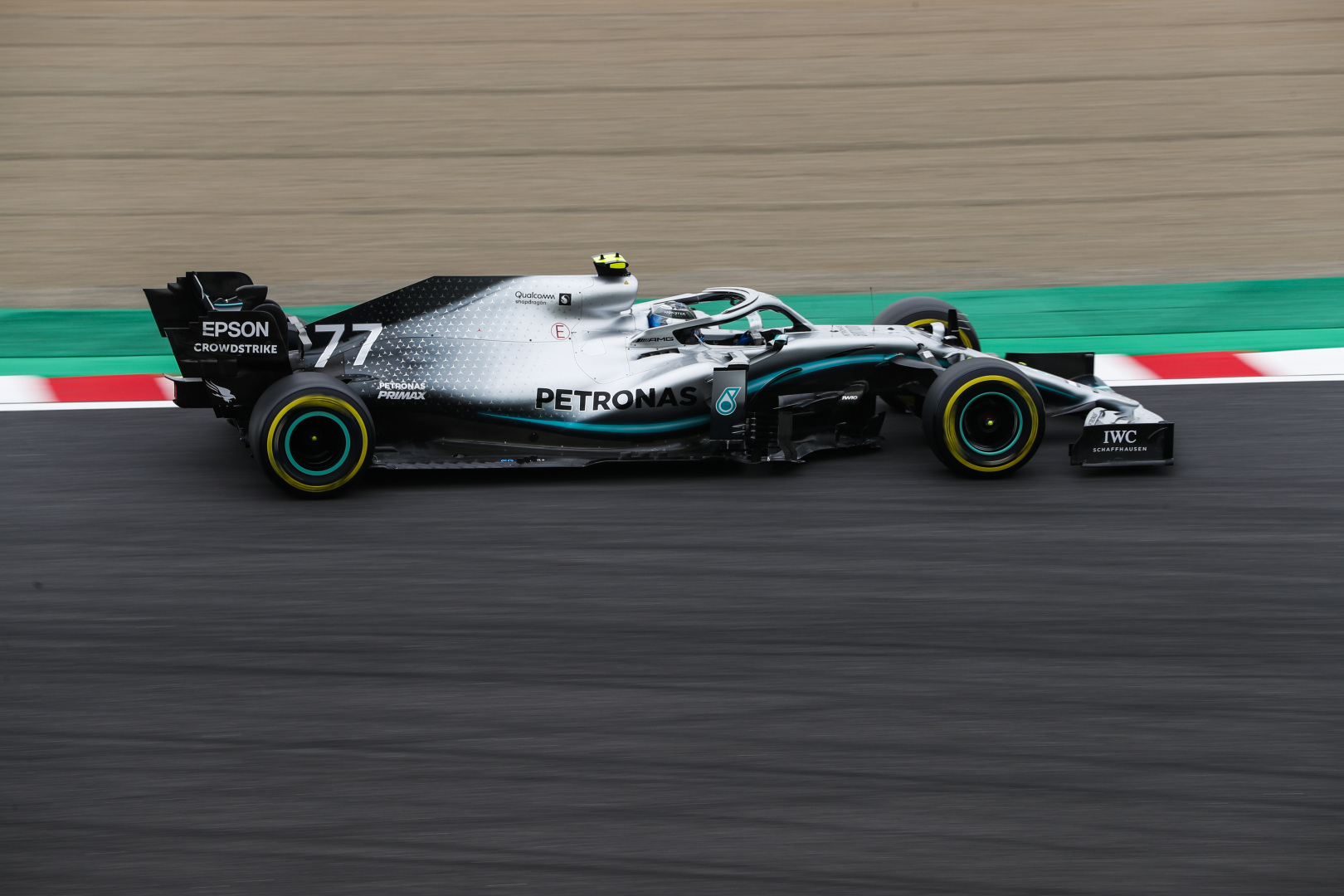 Bottas új erőforrást és rajtbüntetést kap