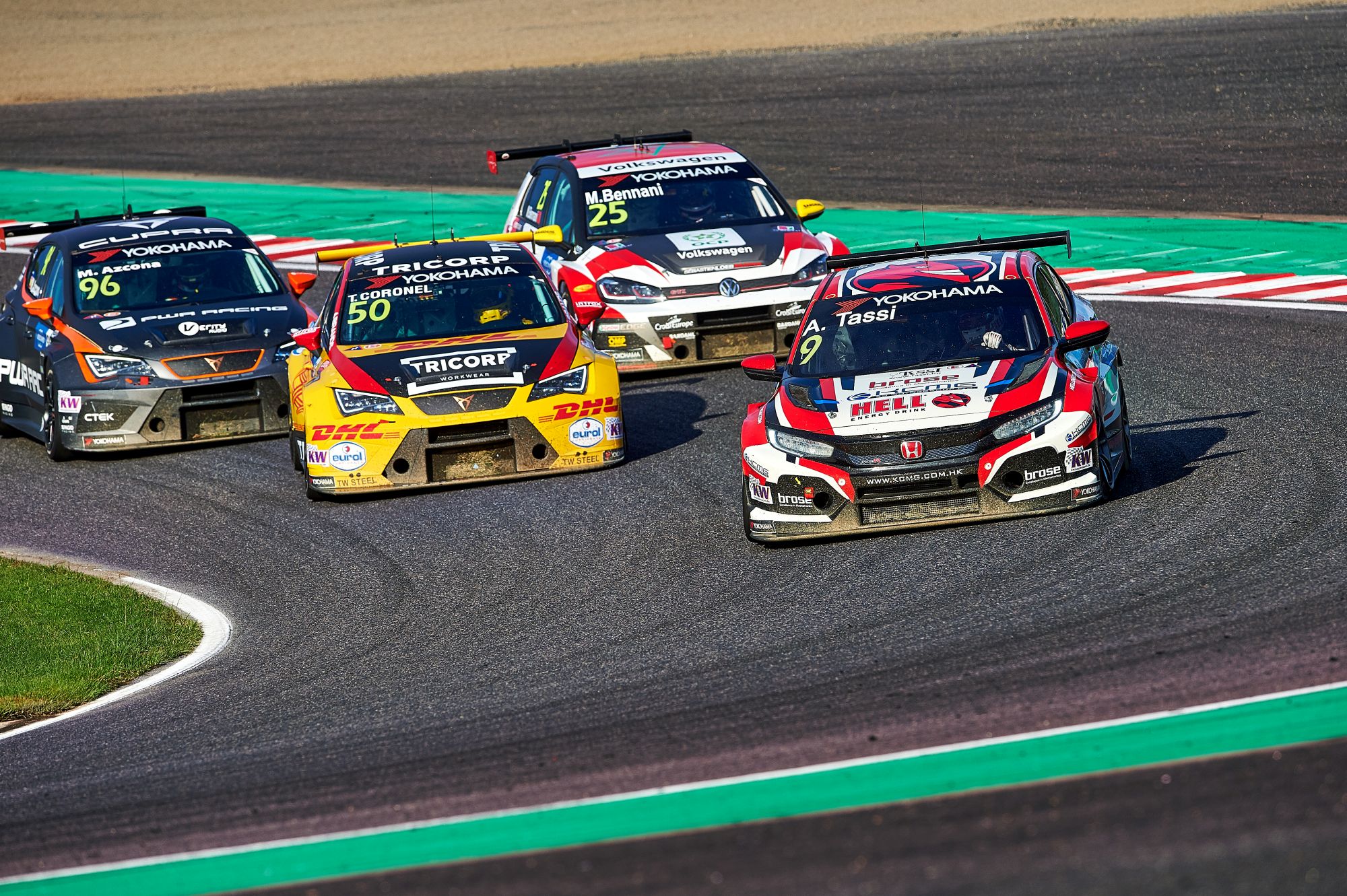 Erős kezdés után technikai problémák – nehéz hétvégét zárt Tassi Attila Suzukában