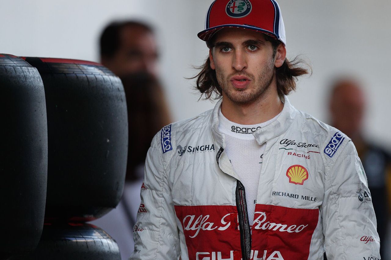 Giovinazzi is elmondta a véleményét a Ferrarik ütközéséről