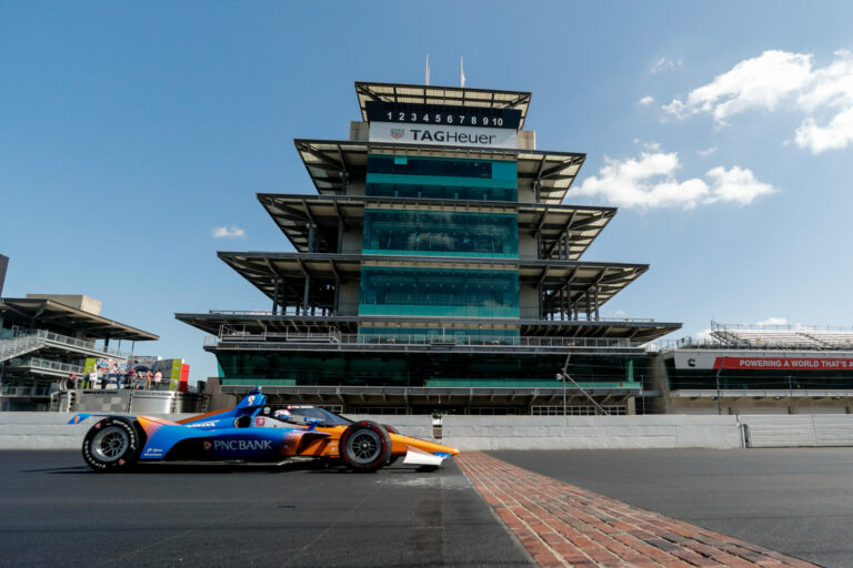 Indianapolis, racingline.hu