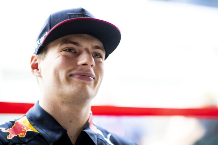 Max Verstappen, Red Bull, racingline