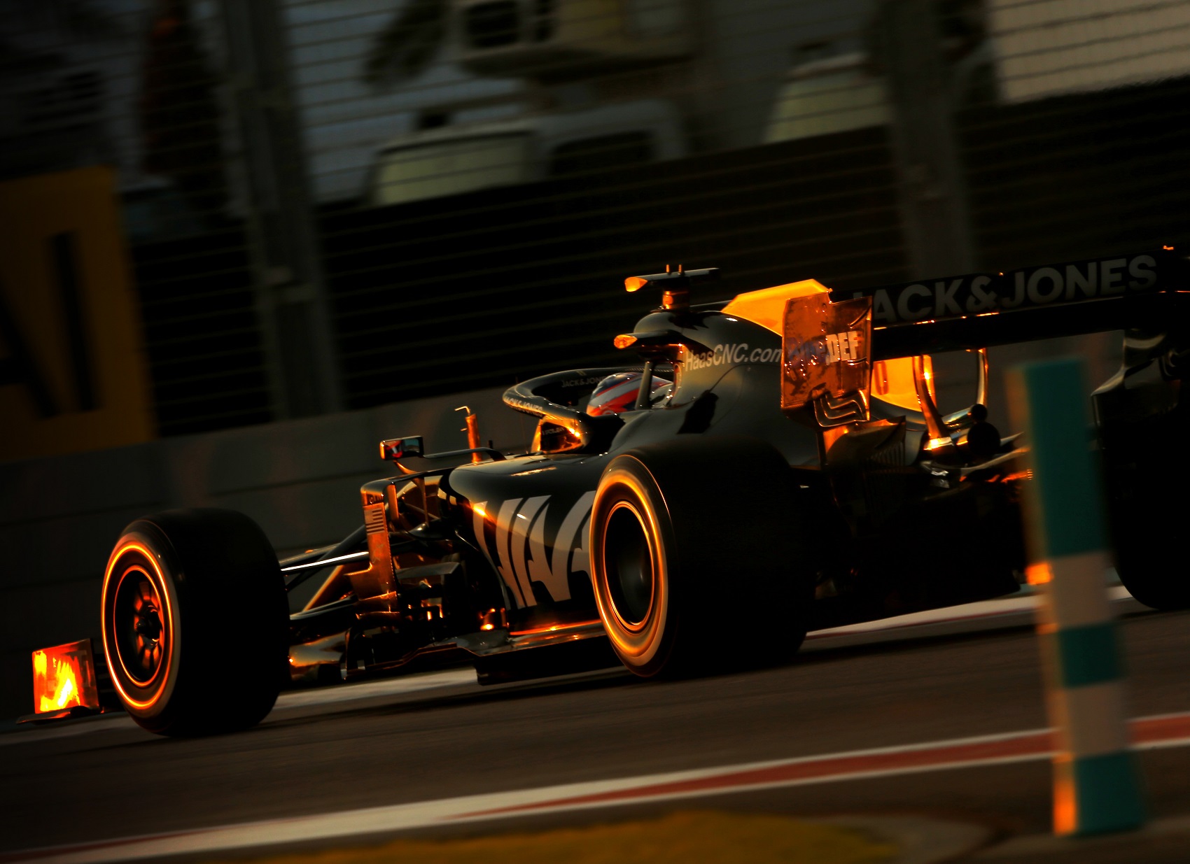 Mutatjuk, kik és mikor ülnek autóba a szezon utáni teszten, Abu Dhabiban