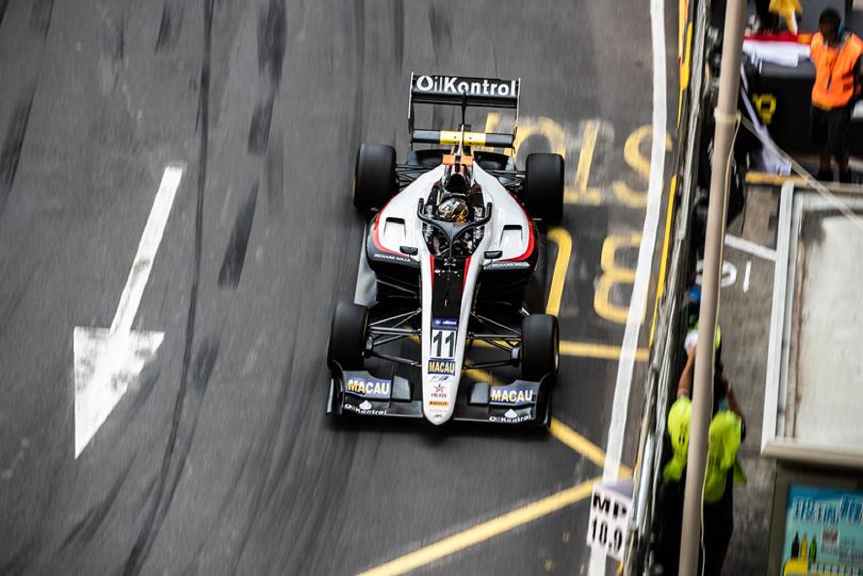 Hazai versenyző nyerte az idei Makaói Nagydíj formaautós versenyét